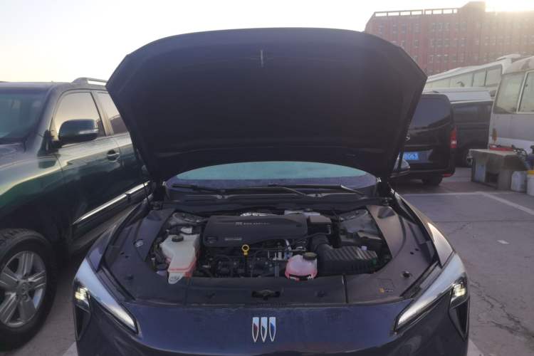 Used Buick L7 2025 Model Aivia Engine Bay