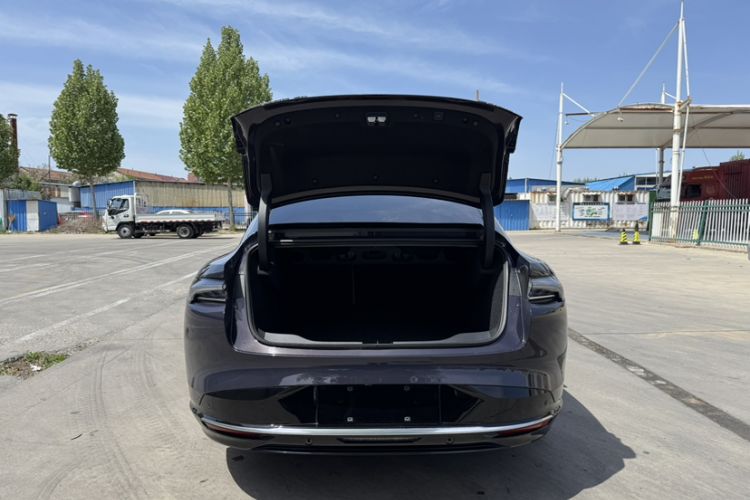 Used Buick L7 2025 Model Aivia Exterior 1