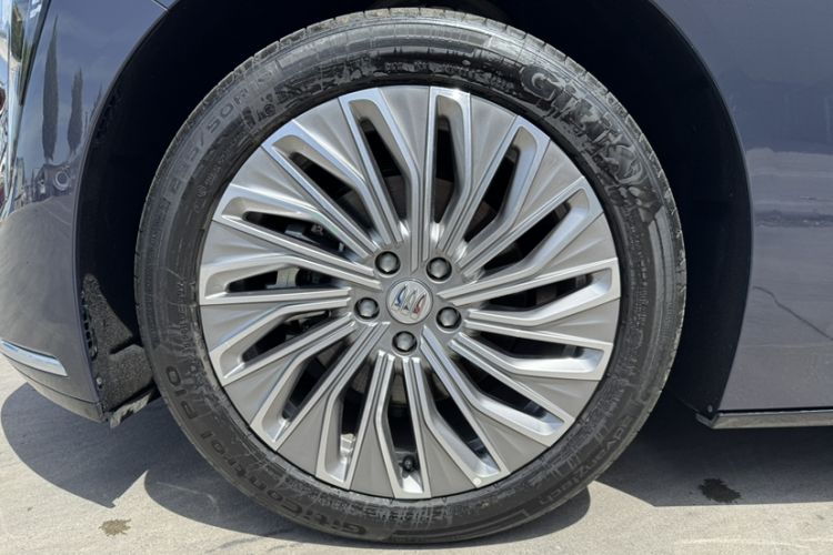 Used Buick L7 2025 Model Aivia Exterior 10