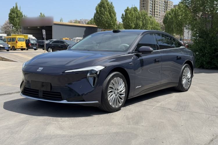 Used Buick L7 2025 Model Aivia Exterior 11