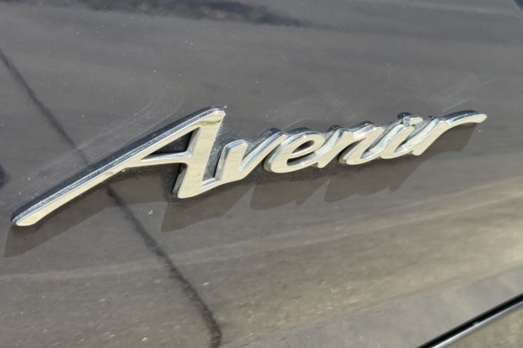 Used Buick L7 2025 Model Aivia Exterior 2