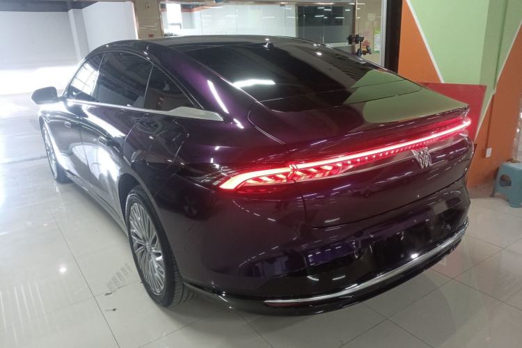 Used Buick L7 2025 Model Aivia Exterior 2