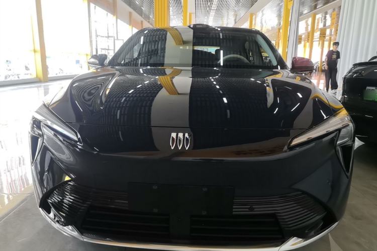 Used Buick L7 2025 Model Aivia Front