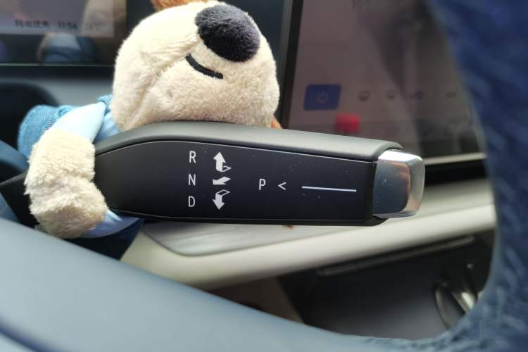 Used Buick L7 2025 Model Luxury Leisure Smart Driving Edition Gear Lever