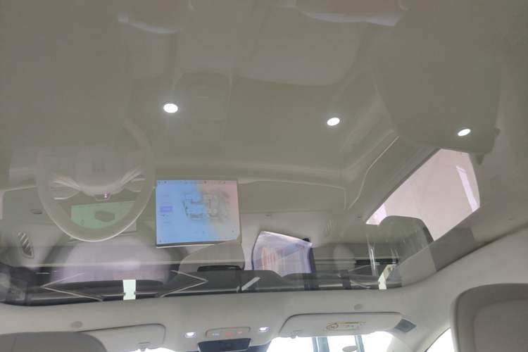 Used Buick L7 2025 Model Aivia Headliner