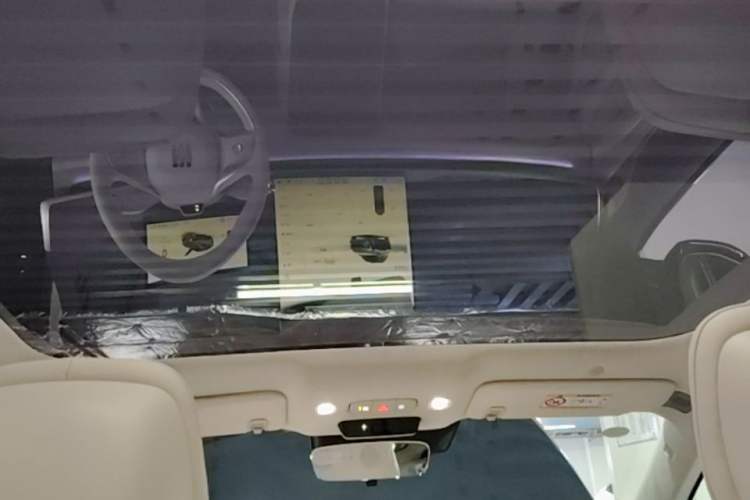 Used Buick L7 2025 Model Aivia Headliner