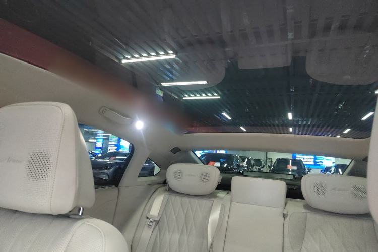 Used Buick L7 2025 Model Aivia Headliner