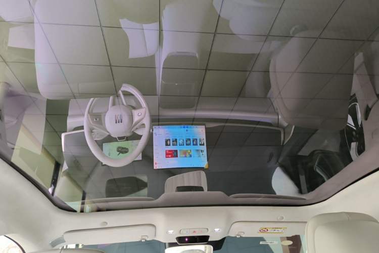 Used Buick L7 2025 Model Aivia Headliner