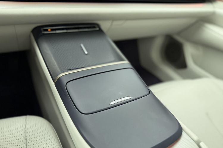 Used Buick L7 2025 Model Aivia Interior 5