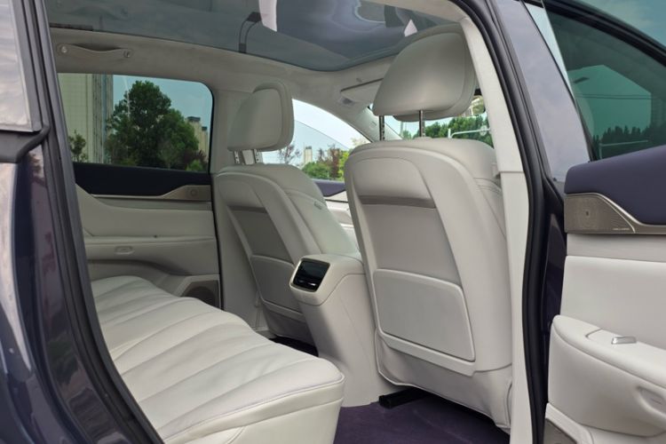 Used Buick L7 2025 Model Aivia Interior 5