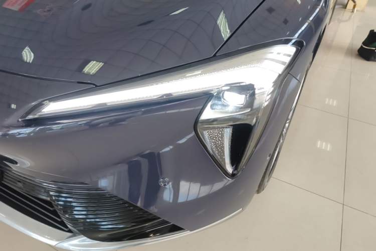 Used Buick L7 2025 Model Aivia Left Front Headlight