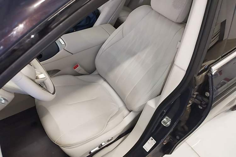Used Buick L7 2025 Model Aivia Left Front Seat