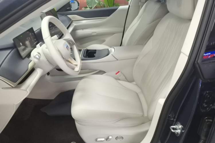 Used Buick L7 2025 Model Aivia Left Front Seat