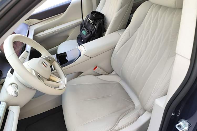 Used Buick L7 2025 Model Aivia Left Front Seat
