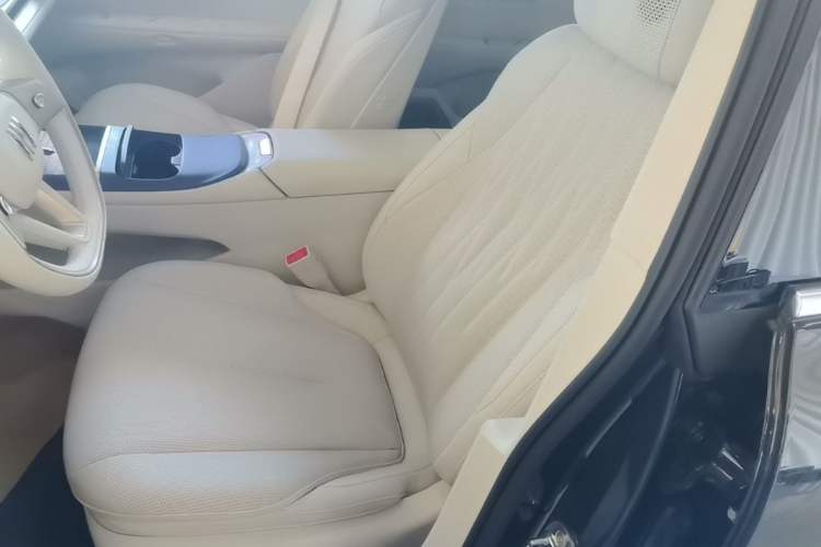 Used Buick L7 2025 Model Aivia Left Front Seat