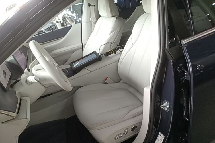 Used Buick L7 2025 Model Aivia Left Front Seat