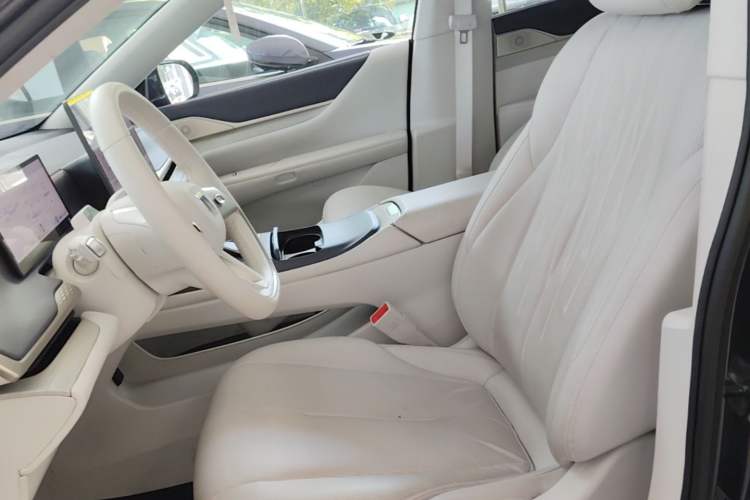 Used Buick L7 2025 Model Aivia Left Front Seat