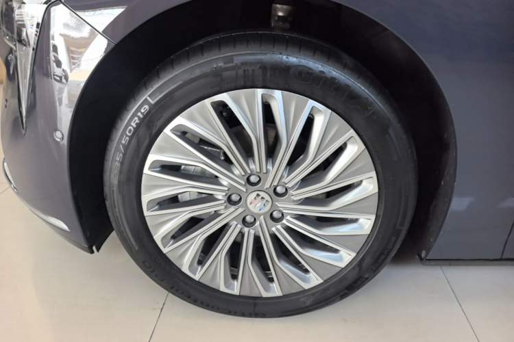 Used Buick L7 2025 Model Luxury Leisure Smart Driving Edition Left Front Wheel Hub