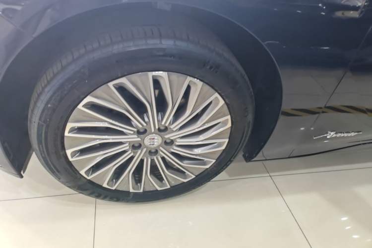 Used Buick L7 2025 Model Aivia Left Front Wheel Hub