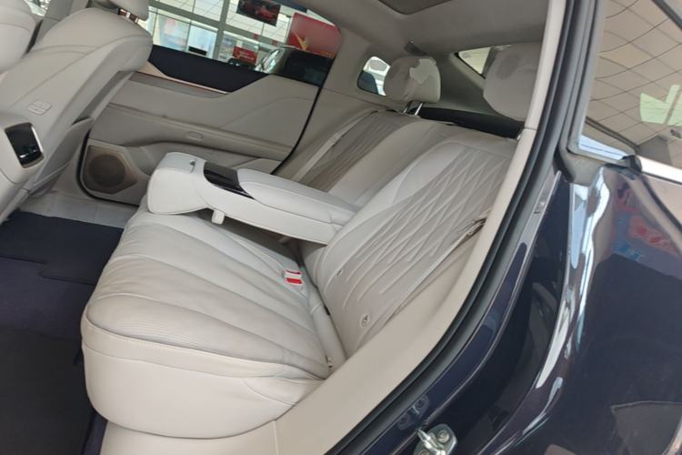 Used Buick L7 2025 Model Aivia Left Rear Seat