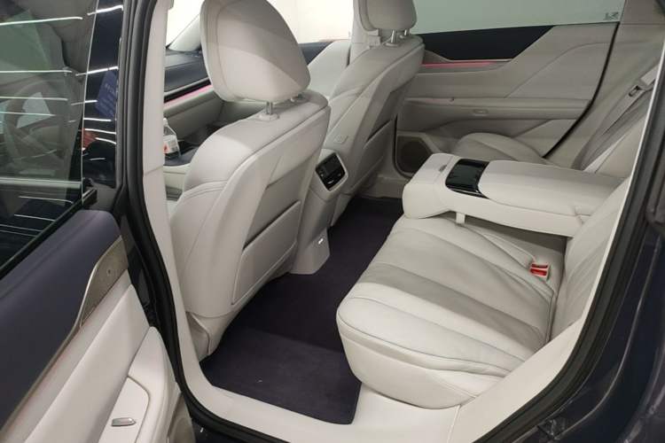 Used Buick L7 2025 Model Aivia Left Rear Seat