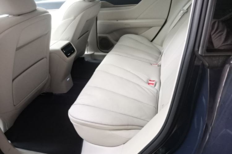 Used Buick L7 2025 Model Aivia Left Rear Seat