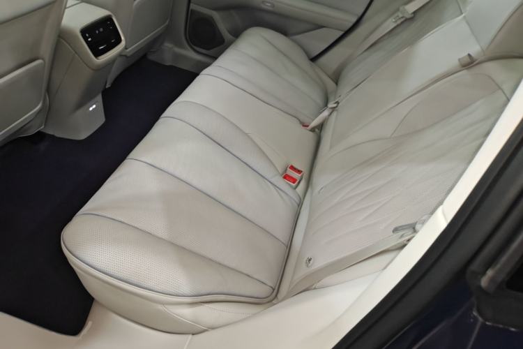 Used Buick L7 2025 Model Aivia Left Rear Seat