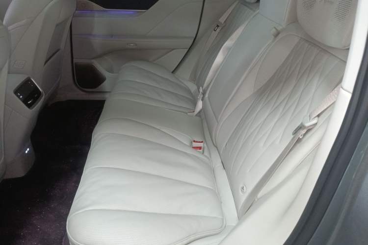 Used Buick L7 2025 Model Aivia Left Rear Seat