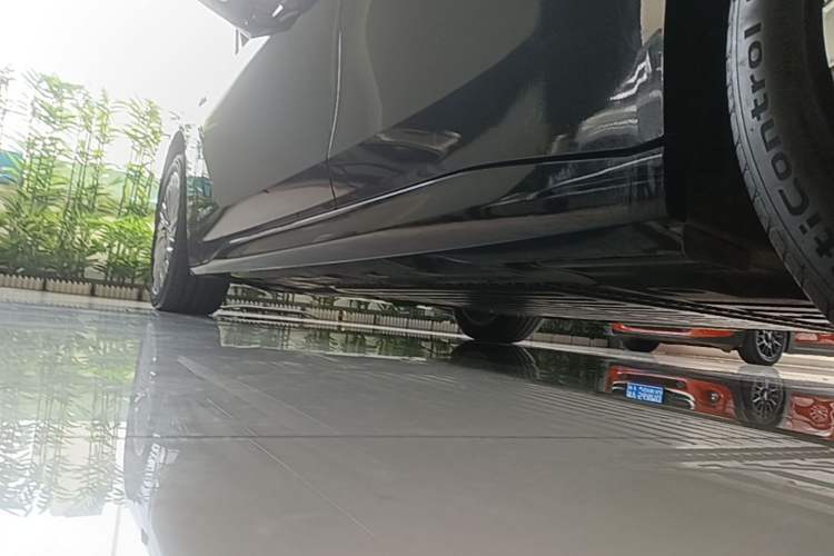 Used Buick L7 2025 Model Aivia Left Side Sill