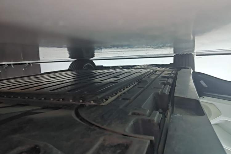Used Buick L7 2025 Model Aivia Left Side Sill