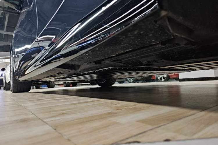 Used Buick L7 2025 Model Aivia Left Side Sill