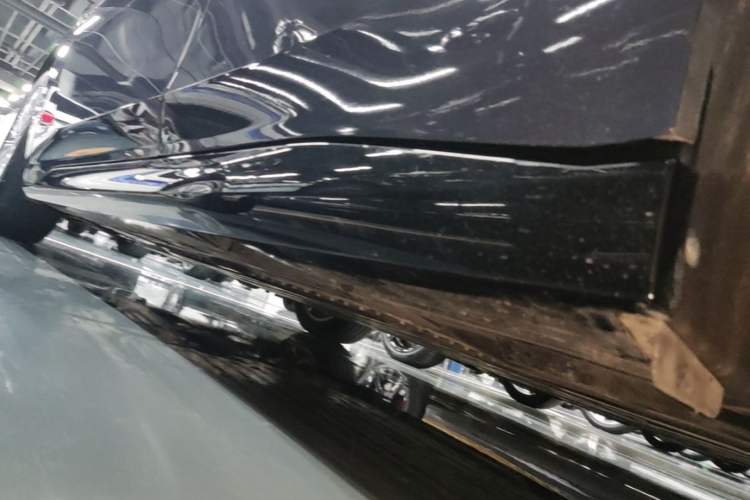 Used Buick L7 2025 Model Aivia Left Side Sill