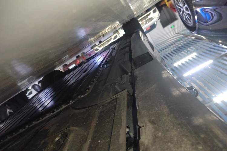 Used Buick L7 2025 Model Aivia Left Side Sill