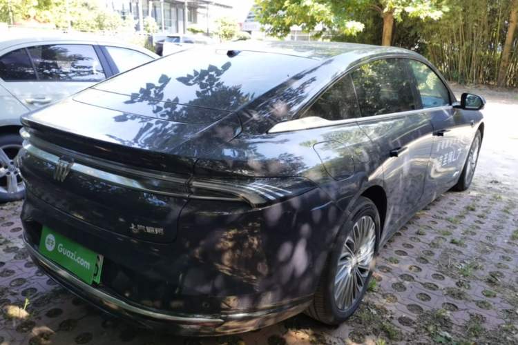 Used Buick L7 2025 Model Aivia Rear Right 45 Deg