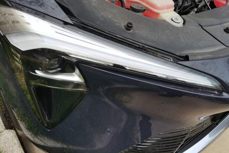 Used Buick L7 2025 Model Luxury Leisure Smart Driving Edition Right Front Headlight
