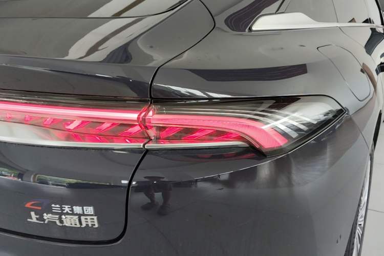 Used Buick L7 2025 Model Aivia Right Rear Taillight
