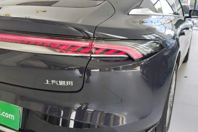 Used Buick L7 2025 Model Aivia Right Rear Taillight