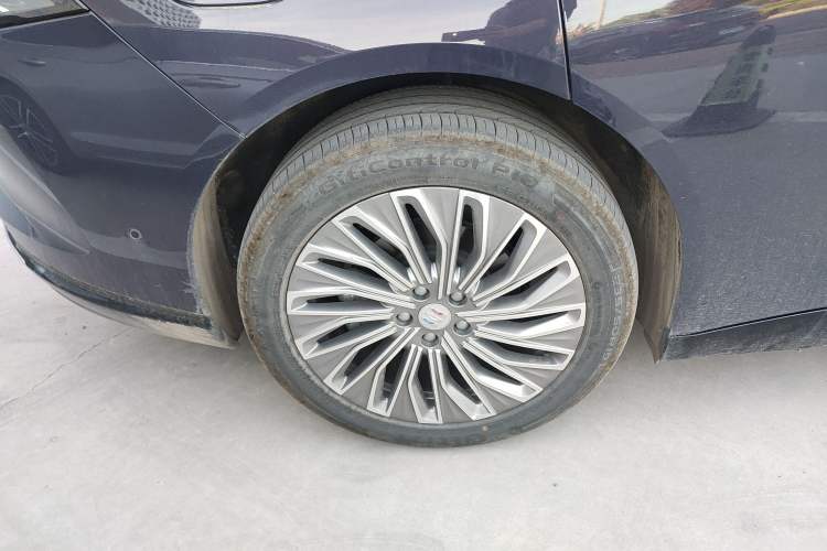 Used Buick L7 2025 Model Aivia Right Rear Wheel Hub