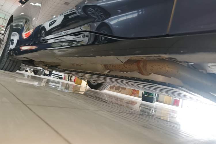 Used Buick L7 2025 Model Aivia Right Side Sill