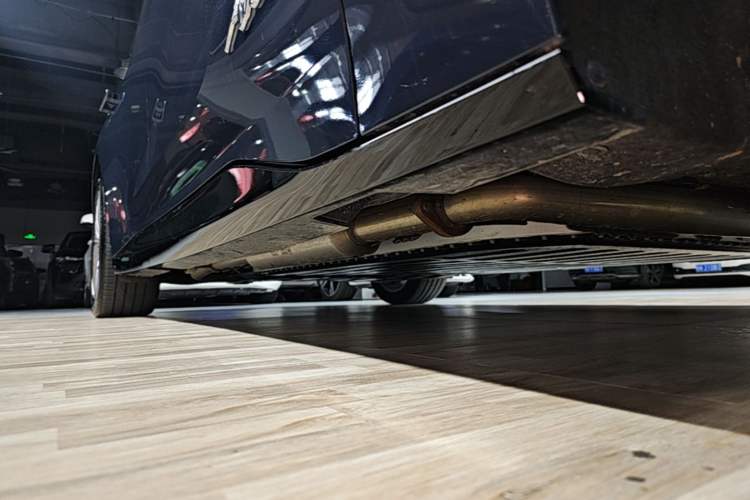 Used Buick L7 2025 Model Aivia Right Side Sill