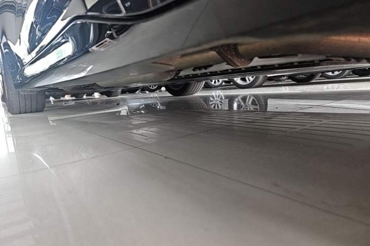 Used Buick L7 2025 Model Aivia Right Side Sill