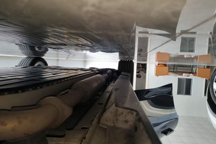 Used Buick L7 2025 Model Aivia Right Side Sill