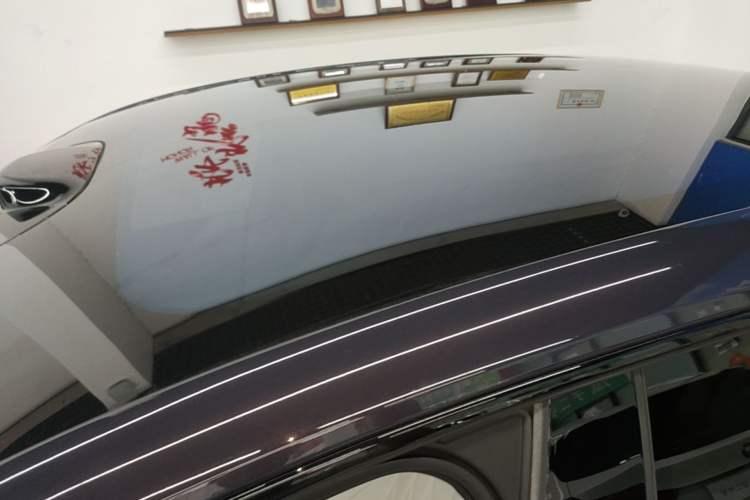 Used Buick L7 2025 Model Aivia Roof