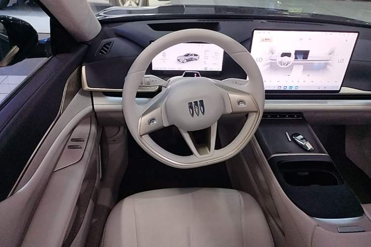 Used Buick L7 2025 Model Aivia Steering Wheel