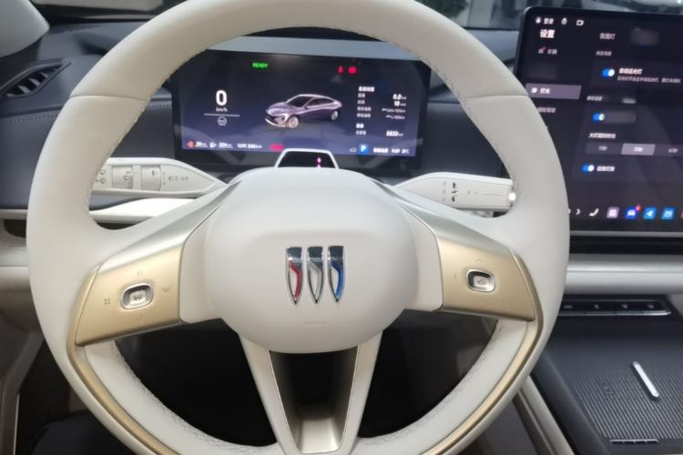 Used Buick L7 2025 Model Aivia Steering Wheel