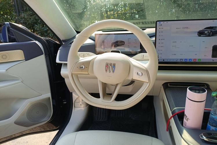 Used Buick L7 2025 Model Aivia Steering Wheel