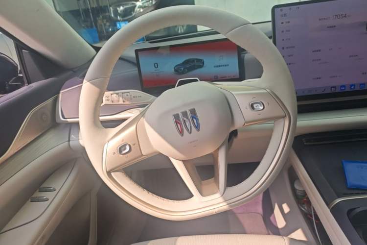 Used Buick L7 2025 Model Aivia Steering Wheel