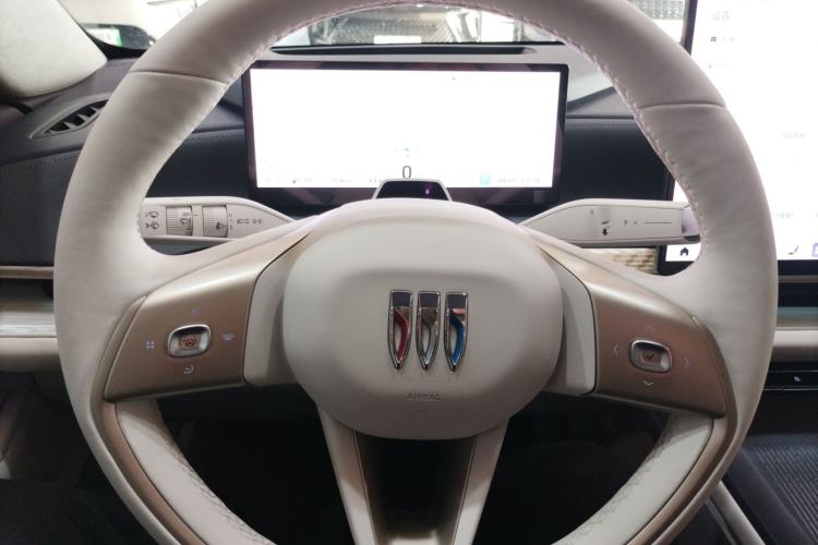 Used Buick L7 2025 Model Aivia Steering Wheel
