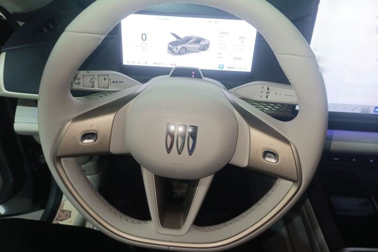 Used Buick L7 2025 Model Aivia Steering Wheel