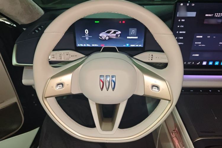 Used Buick L7 2025 Model Aivia Steering Wheel